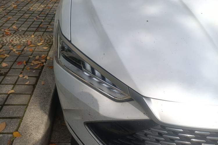 Used BYD Qin PLUS 2023 Champion Edition DM-i 120KM Beyond Model Right Front Headlight