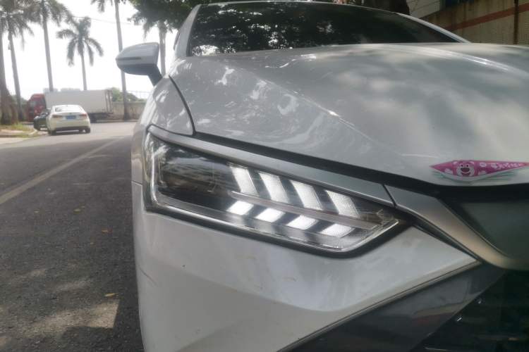 Used BYD Qin PLUS 2023 Champion Edition DM-i 55KM Leading Model Right Front Headlight