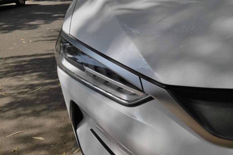 Used BYD Qin PLUS  Right Front Headlight