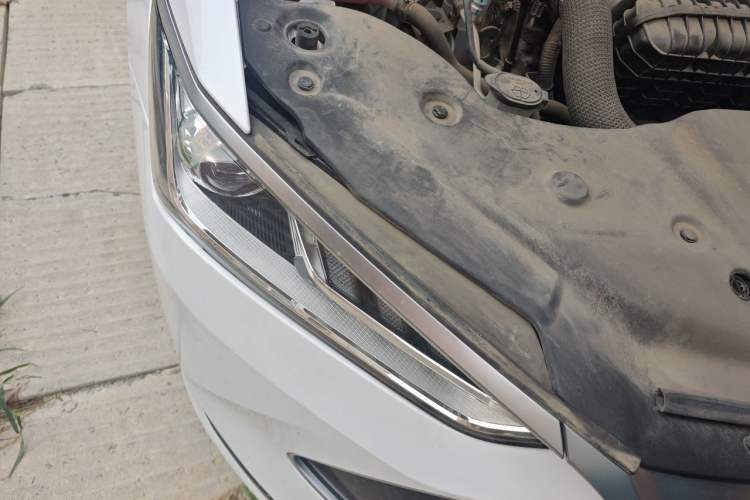 Used BYD Qin PLUS 2023 Champion Edition DM-i 55KM Leading Model Right Front Headlight