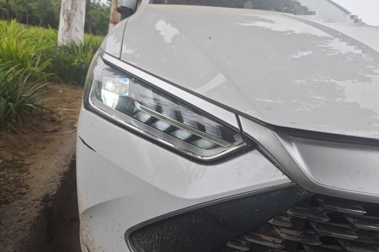 Used BYD Qin PLUS 2023 Champion Edition DM-i 120KM Leading Model Right Front Headlight