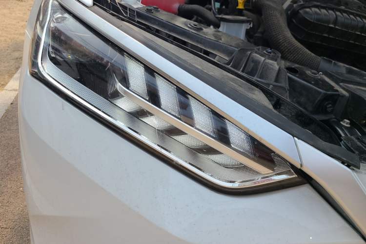 Used BYD Qin PLUS 2023 Champion Edition DM-i 55KM Leading Model Right Front Headlight