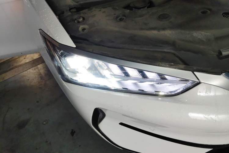 Used BYD Qin PLUS 2023 Champion Edition EV 510KM Excellence Model Right Front Headlight