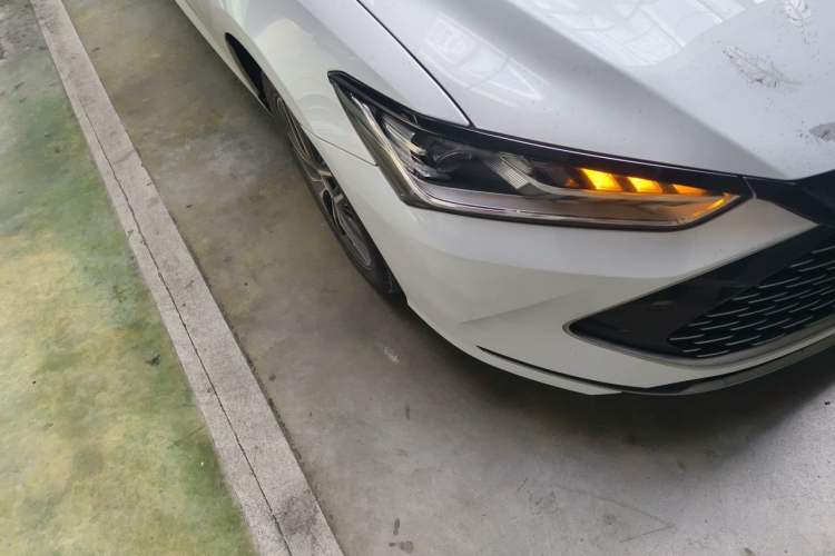 Used BYD Qin PLUS 2023 Champion Edition DM-i 120KM Leading Model Right Front Headlight