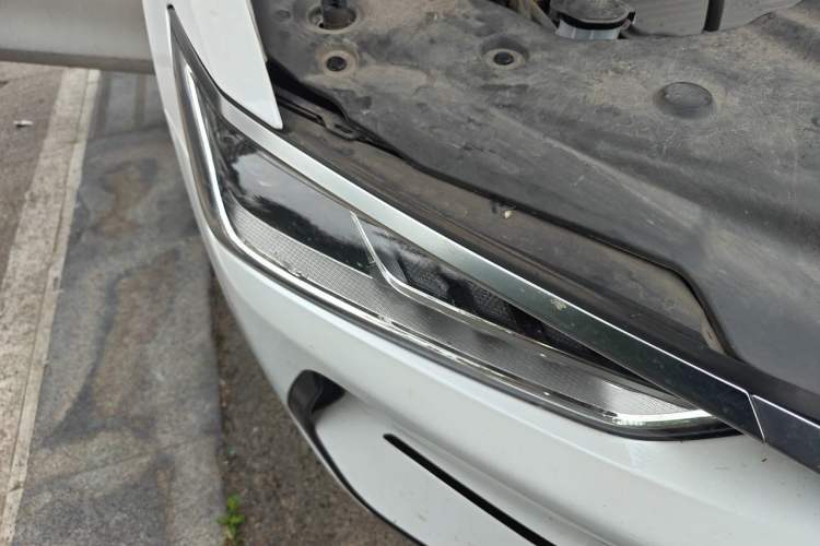 Used BYD Qin PLUS 2023 EV 510KM Travel Edition Right Front Headlight