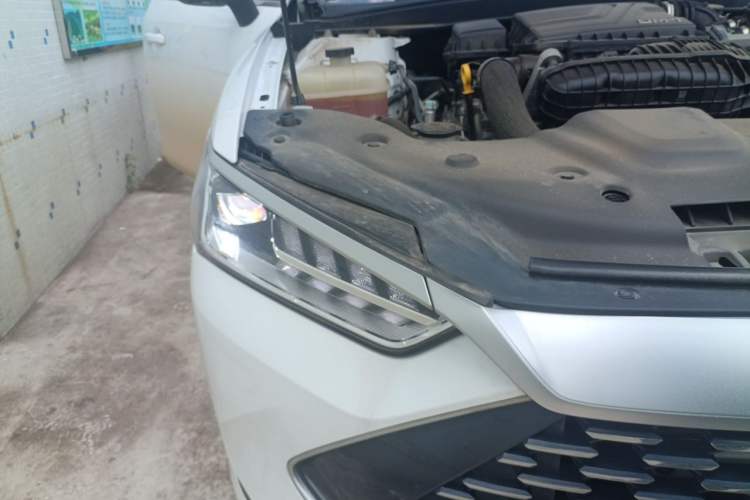 Used BYD Qin PLUS 2023 Champion Edition DM-i 55KM Superior Model Right Front Headlight