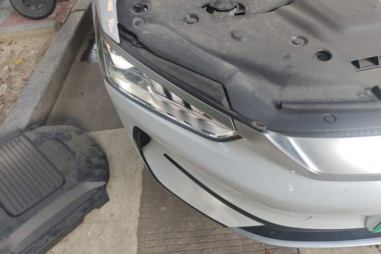 Used BYD Qin PLUS 2023 Champion Edition EV 510KM Beyond Model Right Front Headlight
