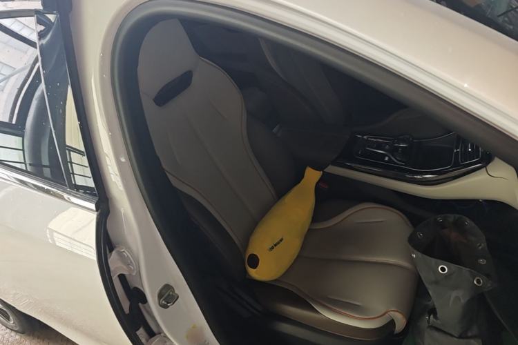 Used BYD Qin PLUS 2023 Champion Edition DM-i 120KM Beyond Model Right Front Seat