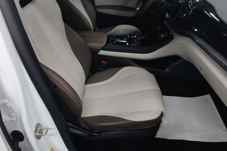 Used BYD Qin PLUS 2023 Champion Edition DM-i 55KM Leading Model Right Front Seat