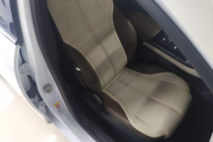 Used BYD Qin PLUS 2023 Champion Edition DM-i 55KM Leading Model Right Front Seat