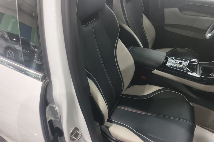 Used BYD Qin PLUS 2023 Champion Edition DM-i 120KM Beyond Model Right Front Seat