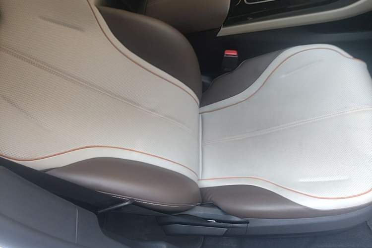 Used BYD Qin PLUS 2023 Champion Edition DM-i 120KM Leading Model Right Front Seat