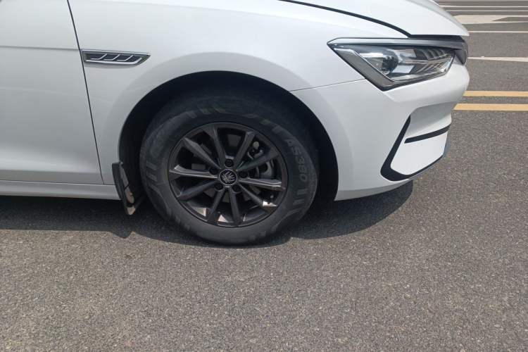 Used BYD Qin PLUS  Right Front Wheel Hub
