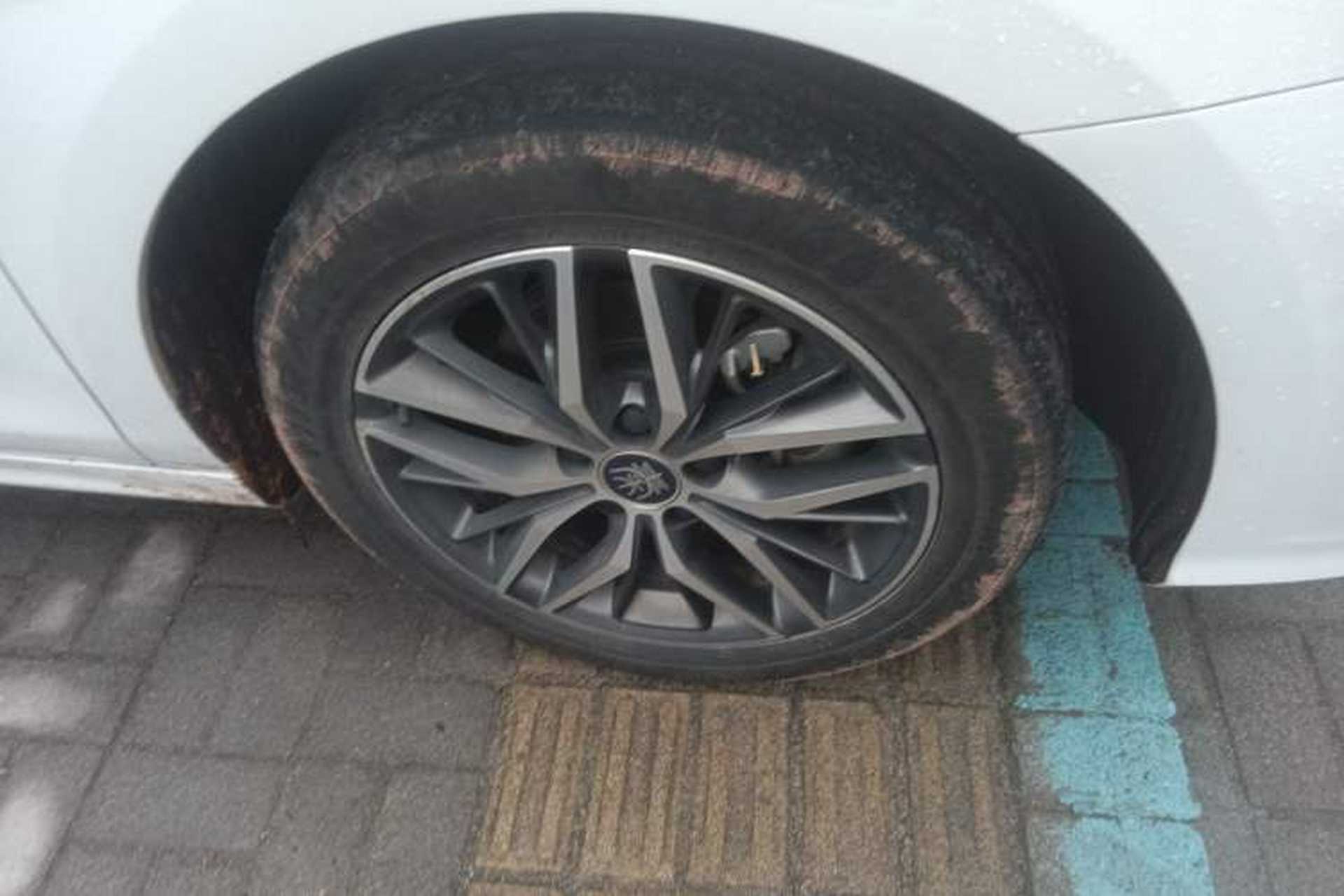 Used BYD Qin PLUS 2023 Champion Edition DM-i 120KM Excellence Model Right Front Wheel Hub