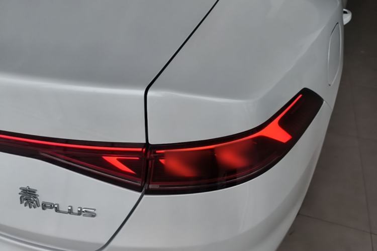 Used BYD Qin PLUS 2023 Champion Edition DM-i 55KM Leading Model Right Rear Taillight