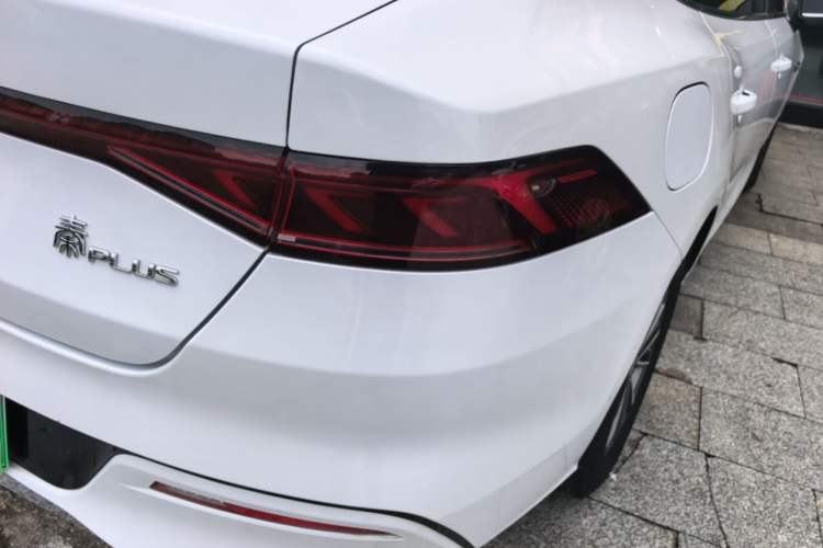 Used BYD Qin PLUS 2023 Champion Edition DM-i 55KM Leading Model Right Rear Taillight