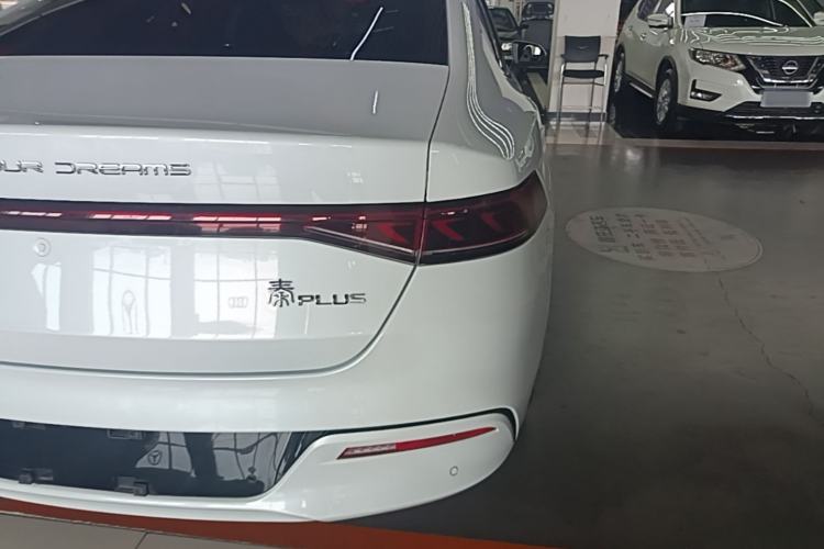 Used BYD Qin PLUS 2023 Champion Edition DM-i 55KM Leading Model Right Rear Taillight