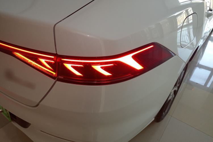 Used BYD Qin PLUS 2023 Champion Edition DM-i 120KM Excellence Model Right Rear Taillight