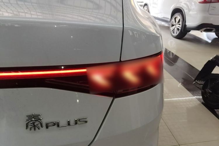 Used BYD Qin PLUS 2023 Champion Edition DM-i 55KM Leading Model Right Rear Taillight