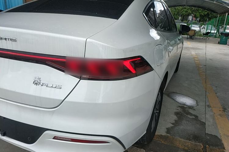 Used BYD Qin PLUS 2023 Champion Edition DM-i 55KM Leading Model Right Rear Taillight