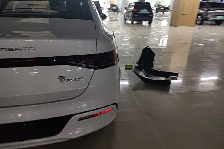 Used BYD Qin PLUS 2023 Champion Edition DM-i 55KM Leading Model Right Rear Taillight