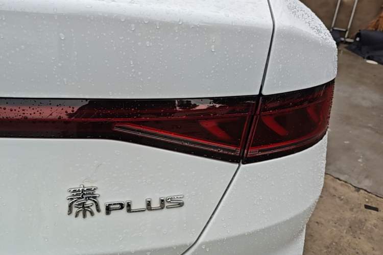 Used BYD Qin PLUS 2023 Champion Edition DM-i 55KM Leading Model Right Rear Taillight