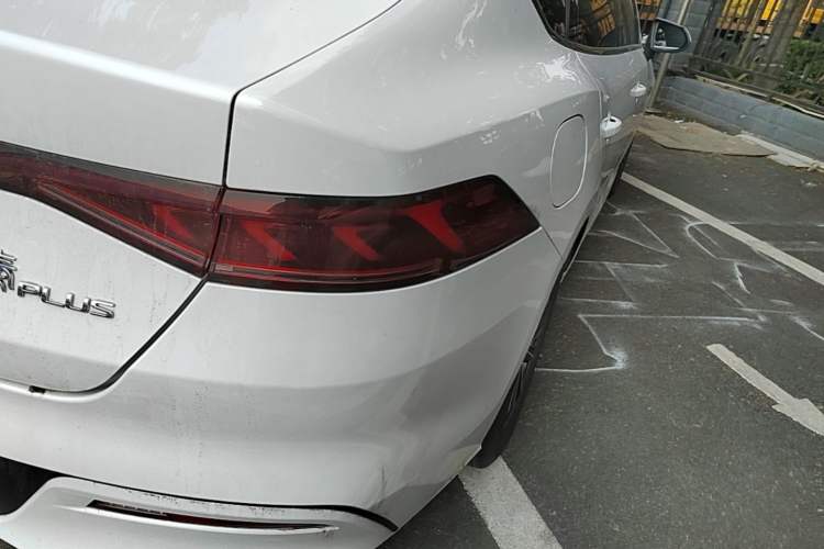 Used BYD Qin PLUS 2023 Champion Edition DM-i 55KM Leading Model Right Rear Taillight
