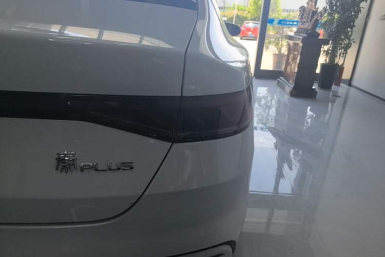 Used BYD Qin PLUS 2023 Champion Edition DM-i 55KM Leading Model Right Rear Taillight