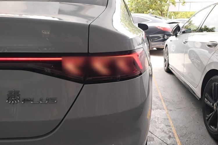 Used BYD Qin PLUS 2023 Champion Edition DM-i 55KM Superior Model Right Rear Taillight