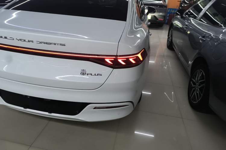 Used BYD Qin PLUS 2023 Champion Edition DM-i 120KM Beyond Model Right Rear Taillight