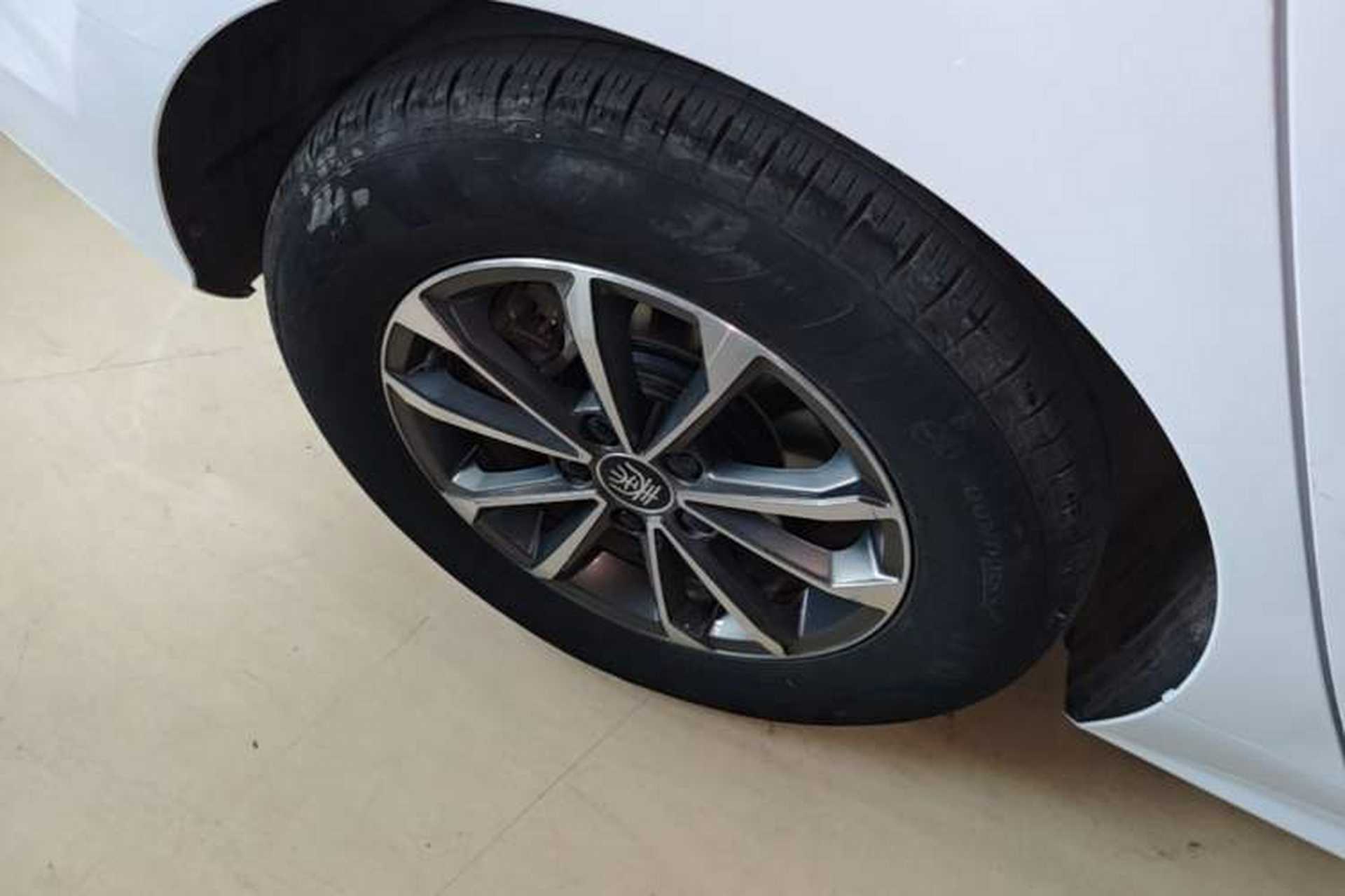 Used BYD Qin PLUS 2023 Champion Edition DM-i 55KM Leading Model Right Rear Wheel Hub