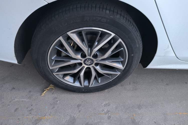 Used BYD Qin PLUS 2023 Champion Edition DM-i 55KM Superior Model Right Rear Wheel Hub