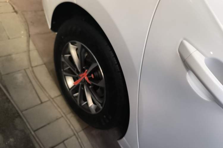 Used BYD Qin PLUS 2023 Champion Edition DM-i 55KM Leading Model Right Rear Wheel Hub