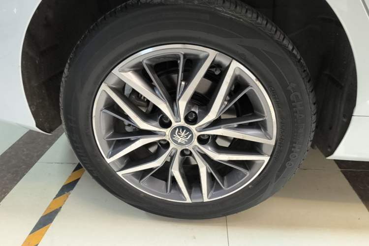 Used BYD Qin PLUS 2023 Champion Edition DM-i 120KM Leading Model Right Rear Wheel Hub