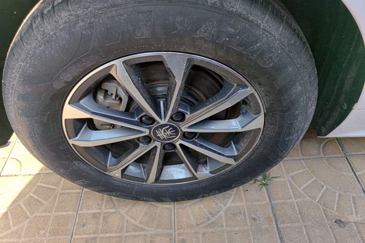Used BYD Qin PLUS 2023 Champion Edition DM-i 55KM Leading Model Right Rear Wheel Hub