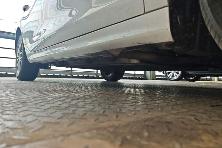 Used BYD Qin PLUS 2023 Champion Edition DM-i 120KM Beyond Model Right Side Sill