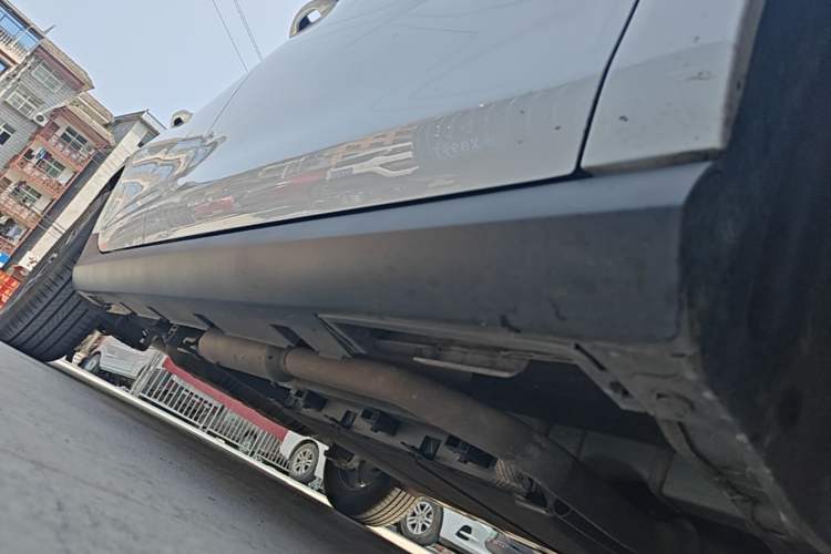 Used BYD Qin PLUS 2023 Champion Edition DM-i 55KM Leading Model Right Side Sill