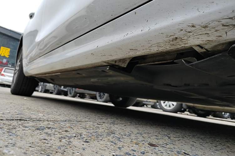 Used BYD Qin PLUS 2023 Champion Edition EV 420KM Superior Model Right Side Sill