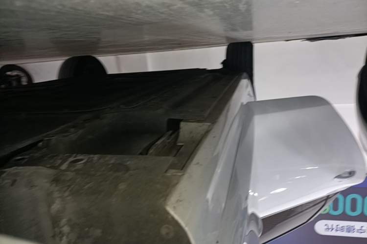 Used BYD Qin PLUS 2023 Champion Edition EV 420KM Leading Model Right Side Sill