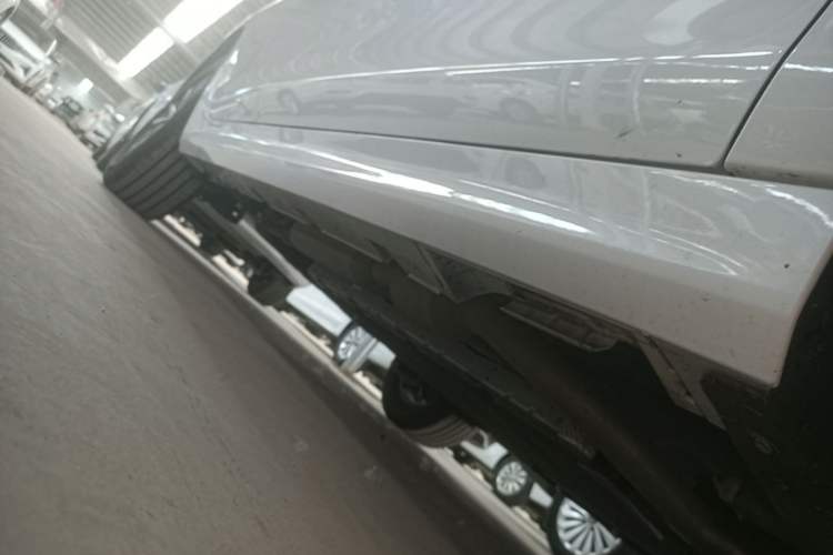 Used BYD Qin PLUS 2023 Champion Edition DM-i 55KM Leading Model Right Side Sill
