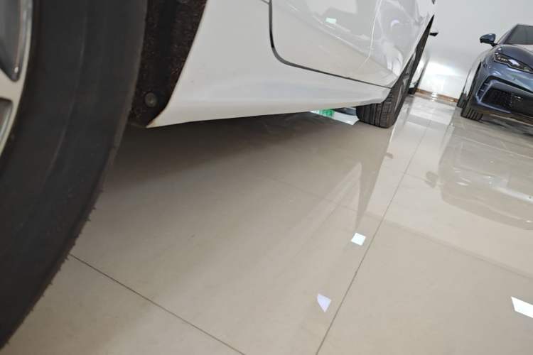 Used BYD Qin PLUS 2023 Champion Edition DM-i 55KM Leading Model Right Side Sill