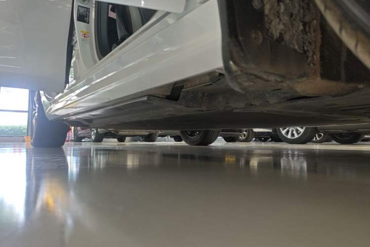 Used BYD Qin PLUS 2023 Champion Edition EV 510KM Beyond Model Right Side Sill