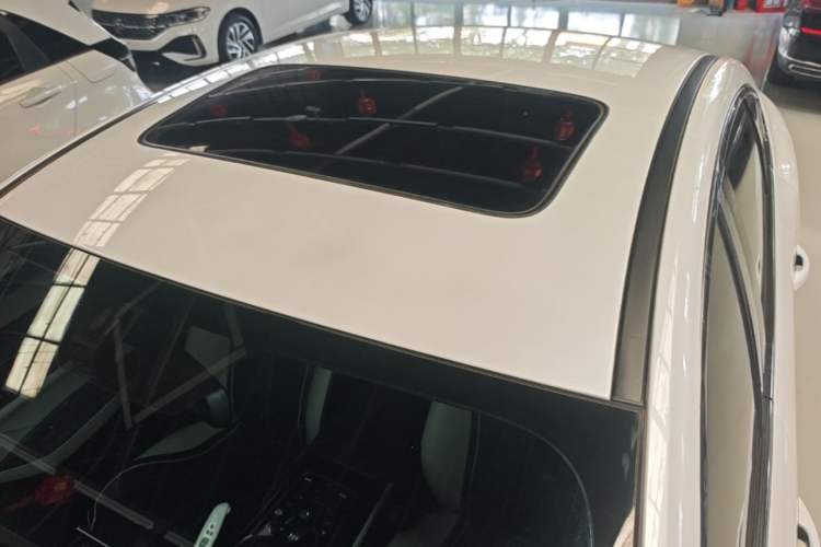 Used BYD Qin PLUS 2023 Champion Edition EV 510KM Beyond Model Roof