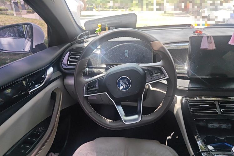 Used BYD Qin PLUS 2023 Champion Edition DM-i 55KM Leading Model Steering Wheel
