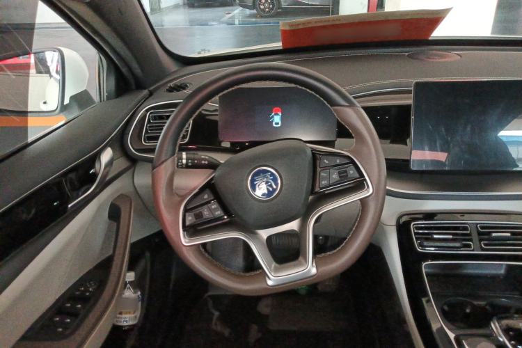 Used BYD Qin PLUS 2023 Champion Edition EV 510KM Leading Model Steering Wheel