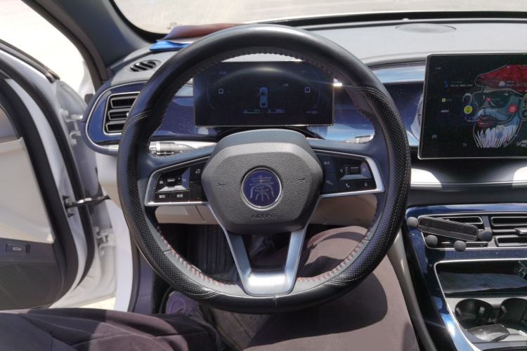 Used BYD Qin PLUS 2023 Champion Edition DM-i 120KM Leading Model Steering Wheel