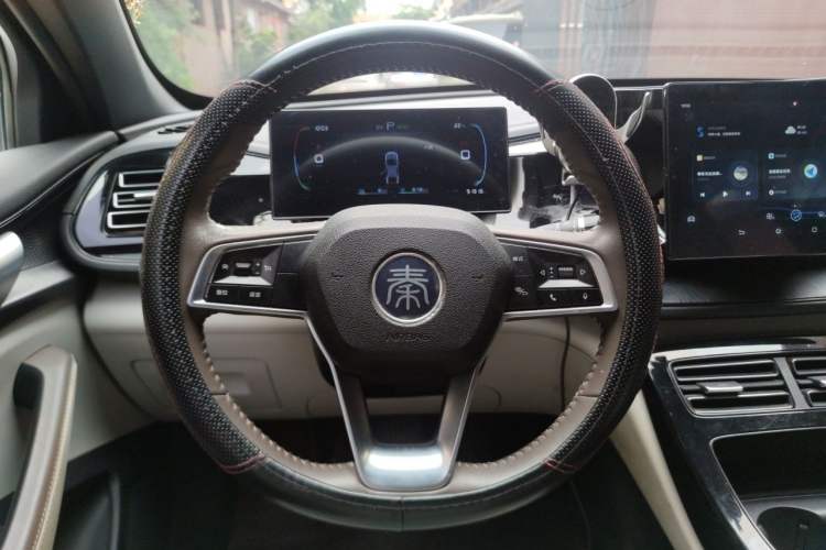 Used BYD Qin PLUS 2023 Champion Edition DM-i 55KM Leading Model Steering Wheel