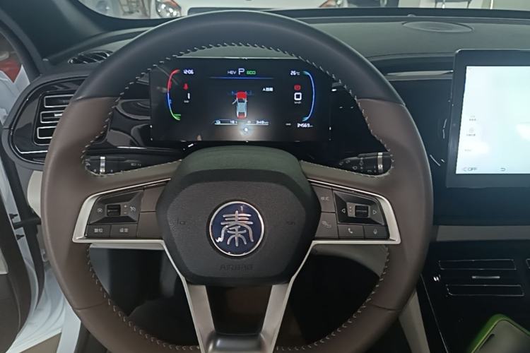 Used BYD Qin PLUS 2023 Champion Edition DM-i 55KM Leading Model Steering Wheel