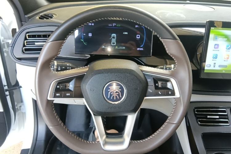 Used BYD Qin PLUS 2023 Champion Edition DM-i 55KM Leading Model Steering Wheel