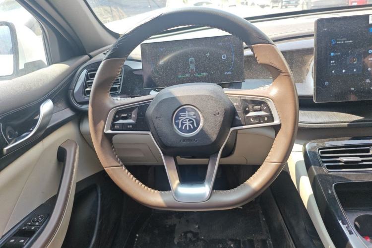 Used BYD Qin PLUS 2023 Champion Edition DM-i 55KM Leading Model Steering Wheel